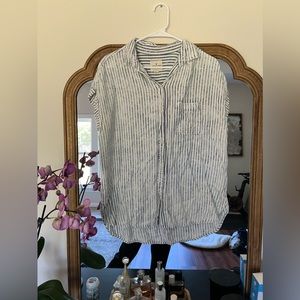 Boyfriend button down (buttery soft!)